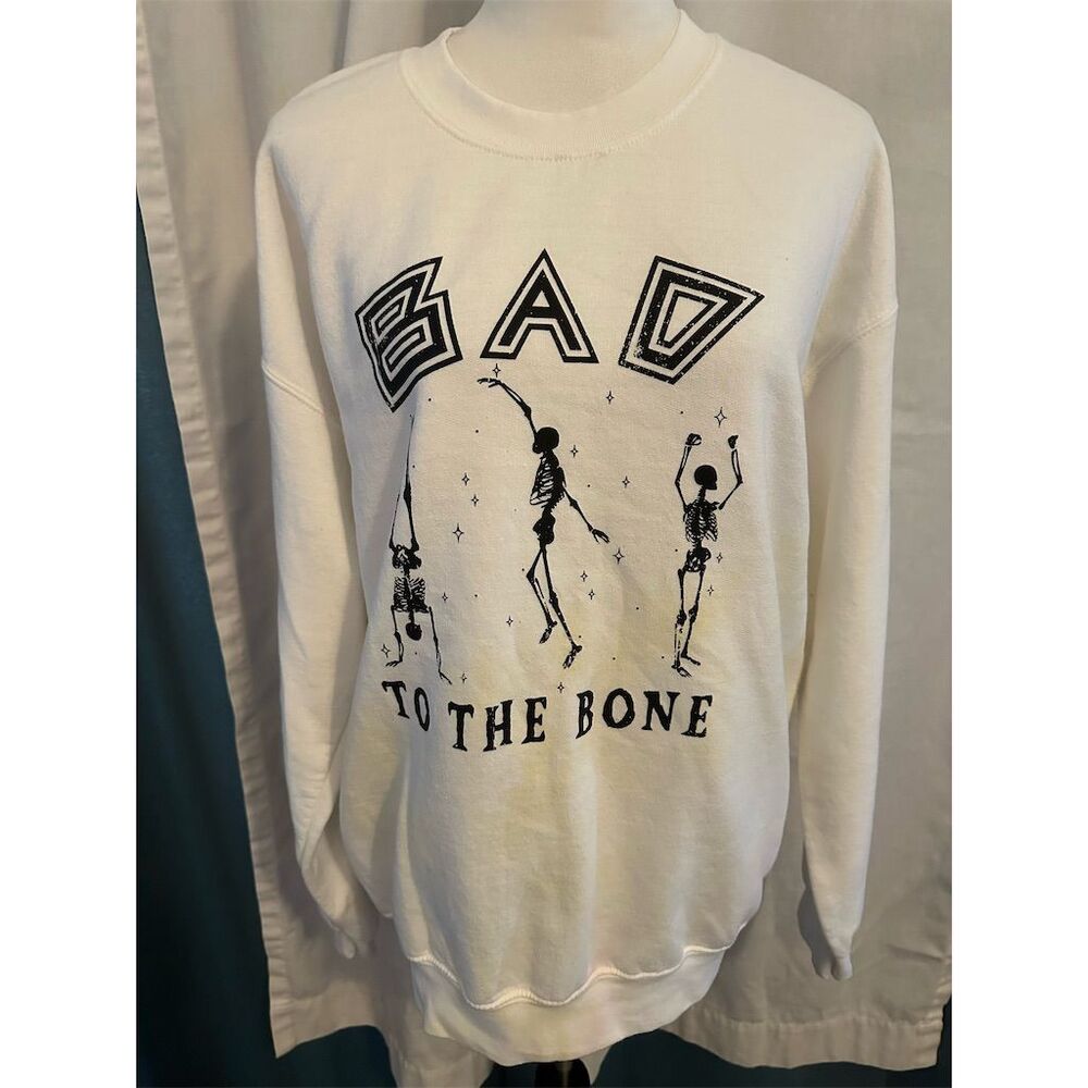 Gildan Unisex "Bad To The Bone" Skeletons Graphic Sweatshirt L White